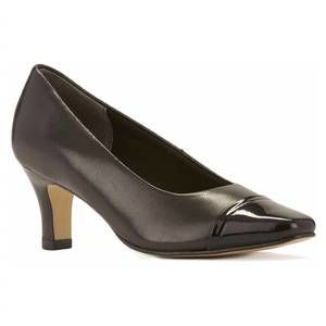 NEW THE WALKING CRADLE CO. women's race dress pump in black new